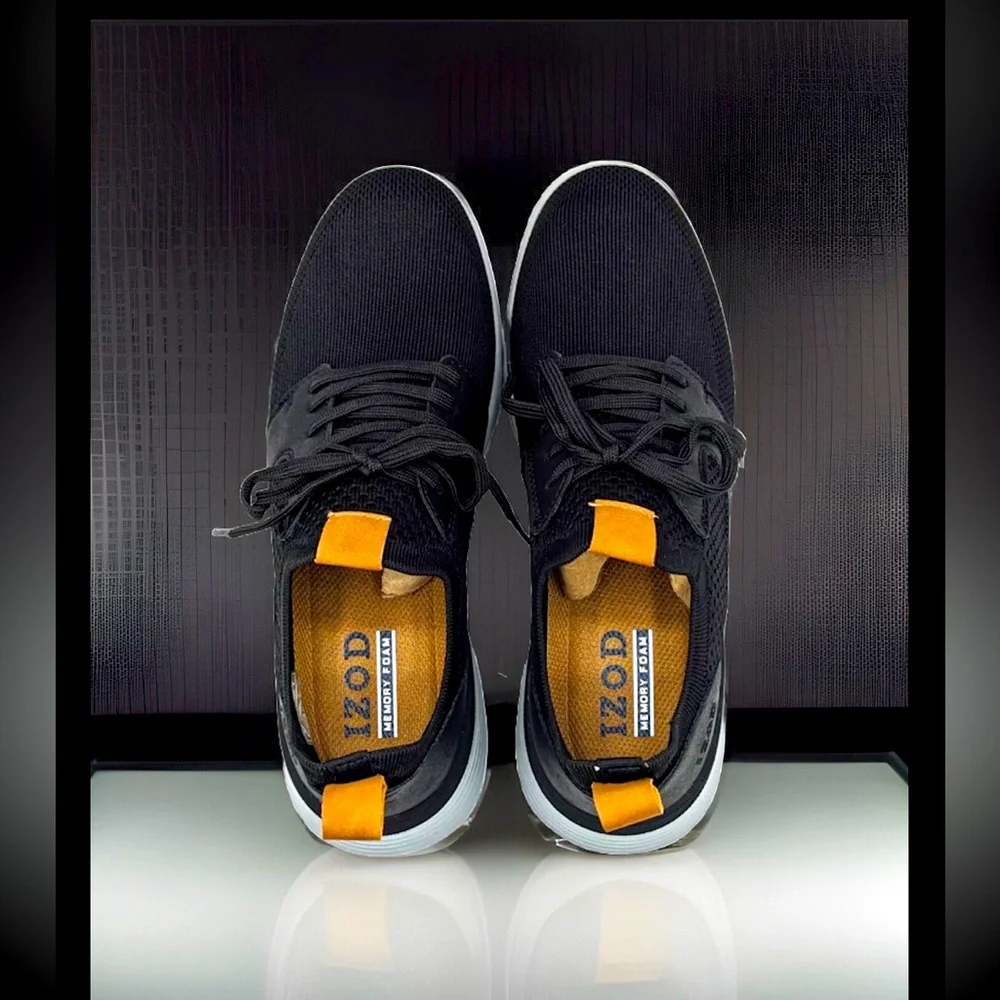 IZOD “Bannister”Lightweight Stretch Textile Memory Foam/Flexible Outsole Sneaker